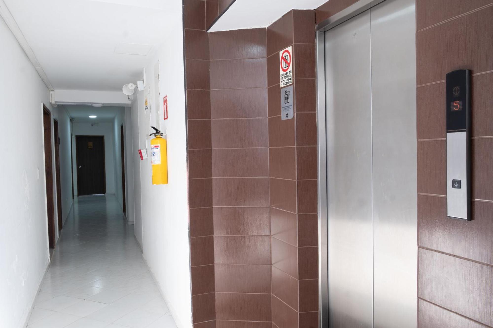 波托韦洛会议中心酒店 San Andrés 外观 照片